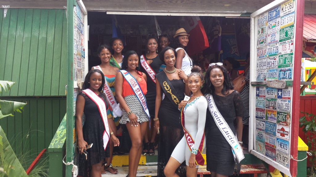 Caribbean Culture Queen contestants enjoy a meal at world's -famous  Sunshines's restaurant 