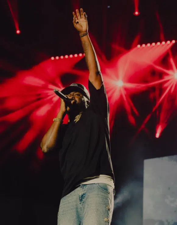 Kranium Performs at CMAs 2025